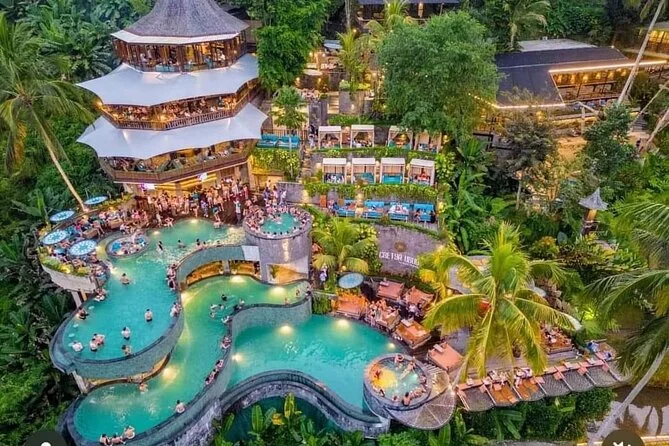 Cretya Ubud Bali — scène internationale DJ Noons Universal Événements